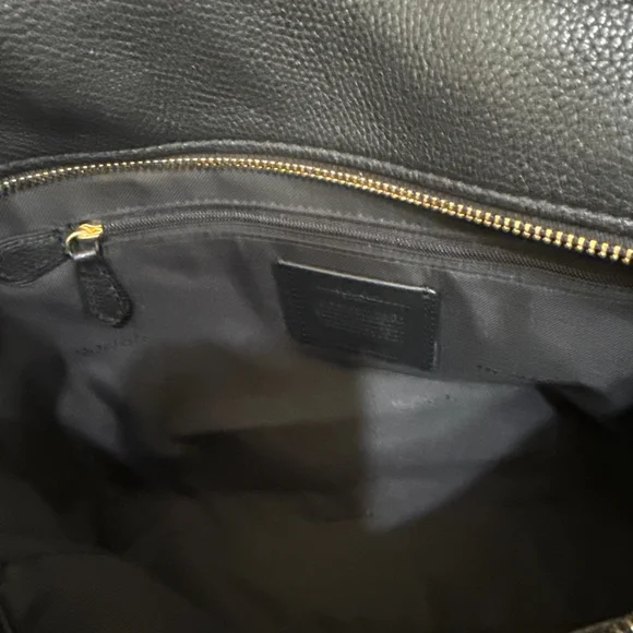 Coach Black Leather Tote Bag with Gold Chain Handles in EUC - Picture 9 of 12
